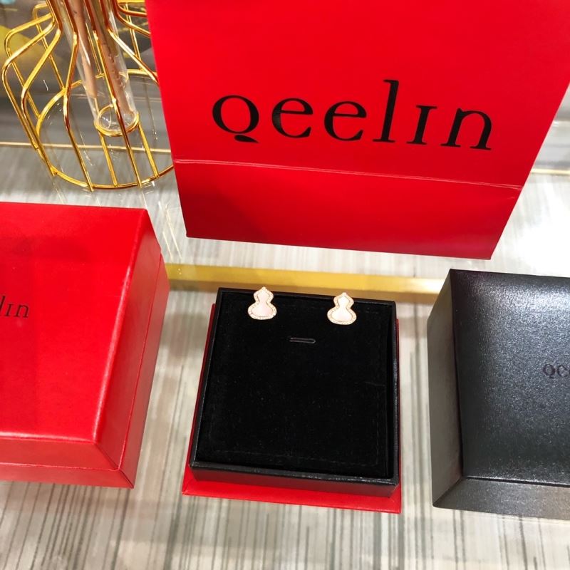 Qeelin Earrings